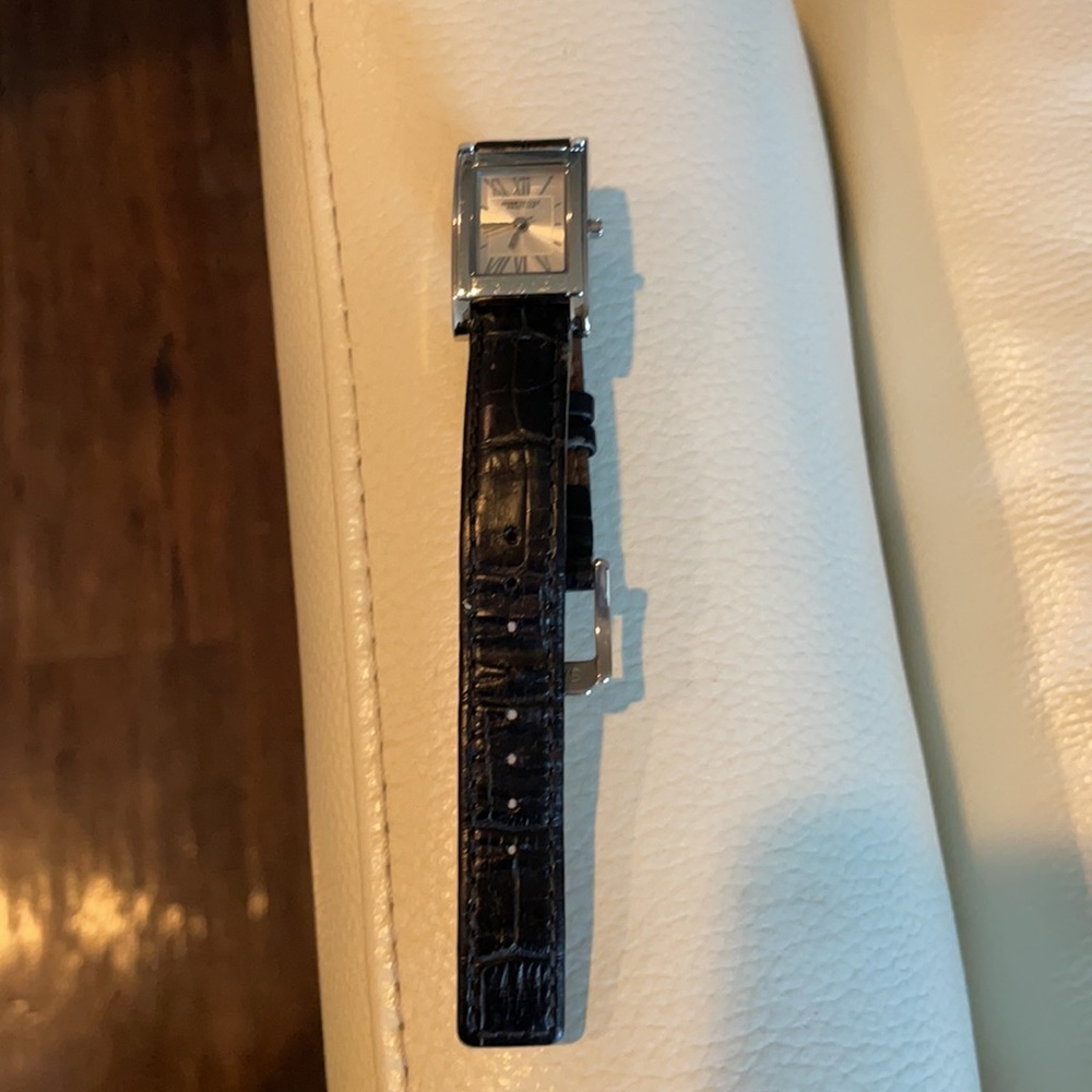 Kenneth Cole watch - Picture 5 of 5